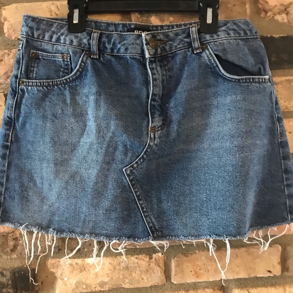 L BDG dark blue jean skirt.